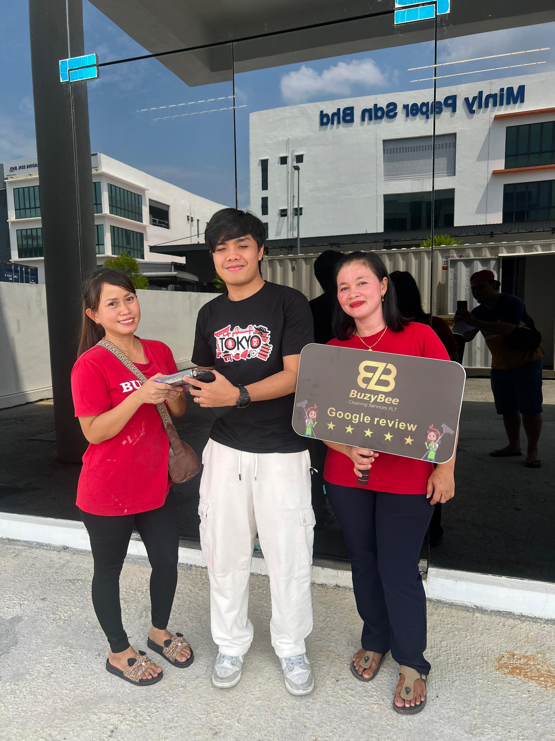 Male Customer in Black Shirt Positive Review with BuzyBee Cleaning Services